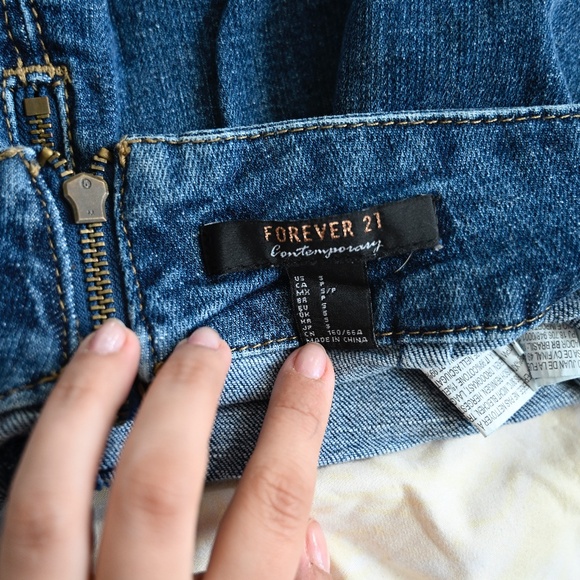 Forever 21 Denim Mini Skirt – Medium Blue, Size S ✨ - Picture 3 of 3